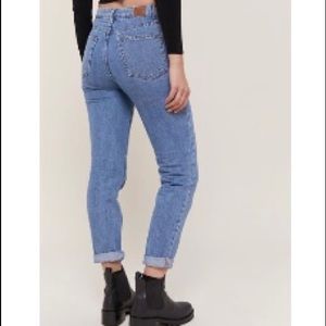 Bdg Urban Outfitters Mom High Rise Jeans